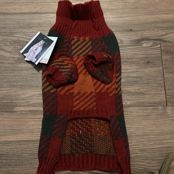 New with tags Jessica Simpson dog sweater M - Picture 2 of 5